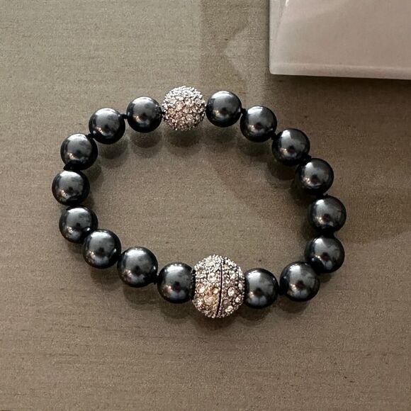 Gray Pearl Pave Ball Crystal Magnetic Close Bracelet - Picture 5 of 5